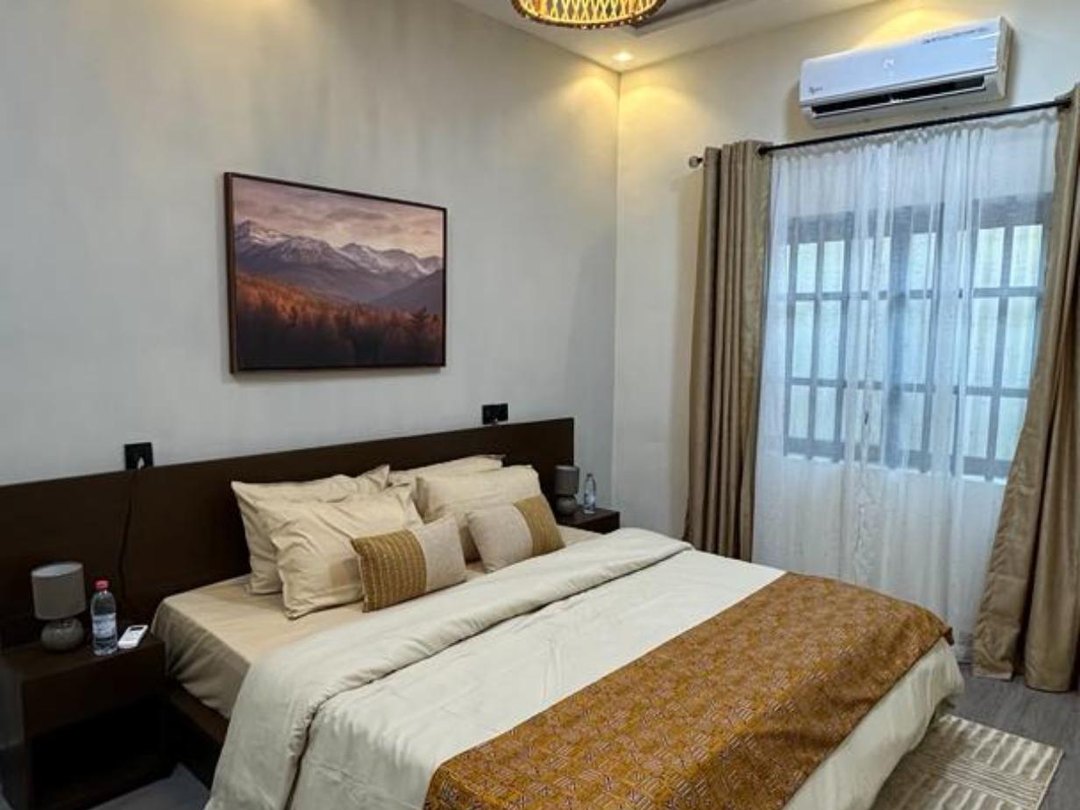 Chambre avec linge de maison