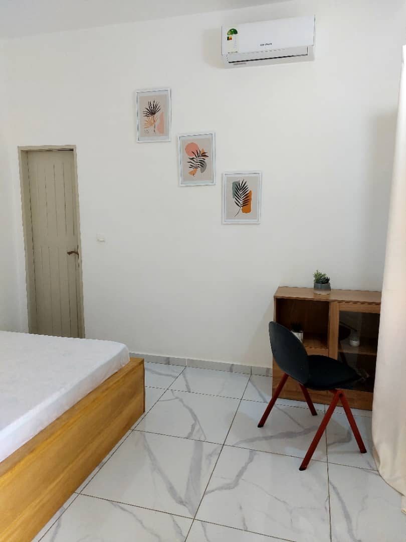 Chambre avec linge de maison