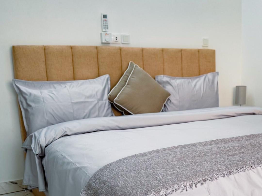 Chambre avec linge de maison